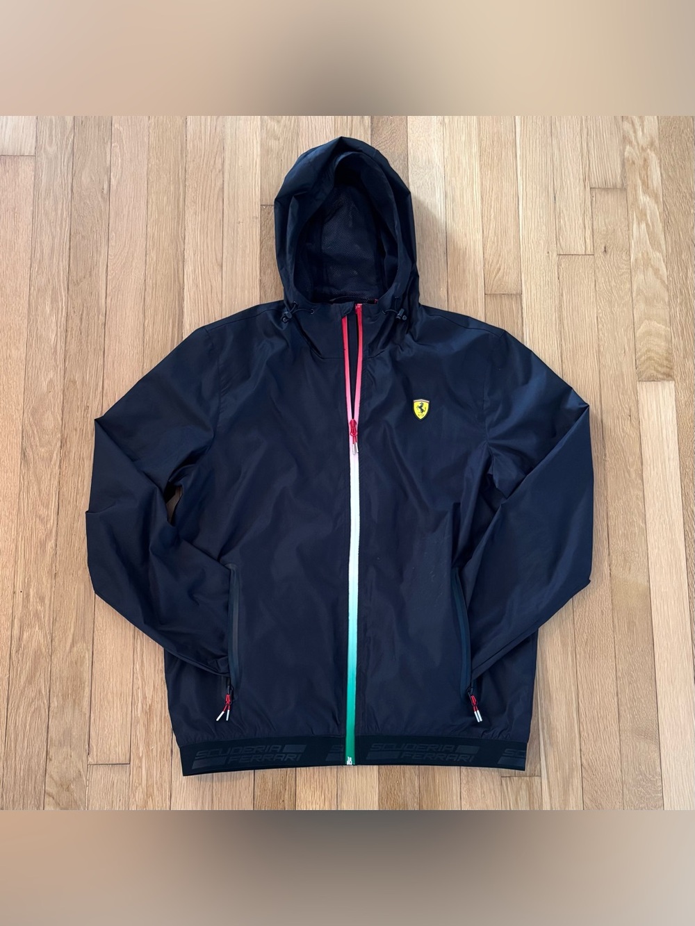 Ferrari Scuderia Jacket Full Zip Windbreaker Mens Small(fits Medium) F1 Racing